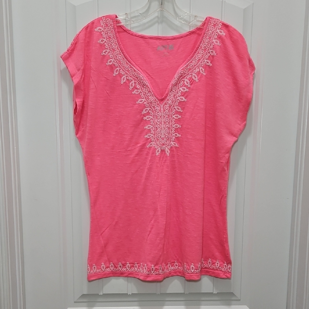 Apt. 9 Pink Embroidered V-neck Blouse